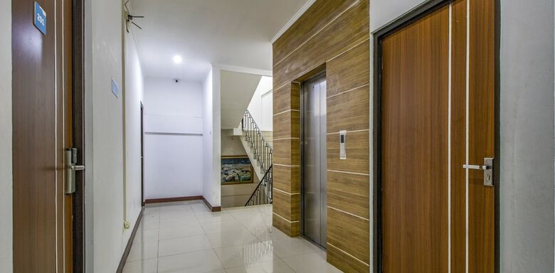 Hotel Zen Rooms Uptown Residence Syariah