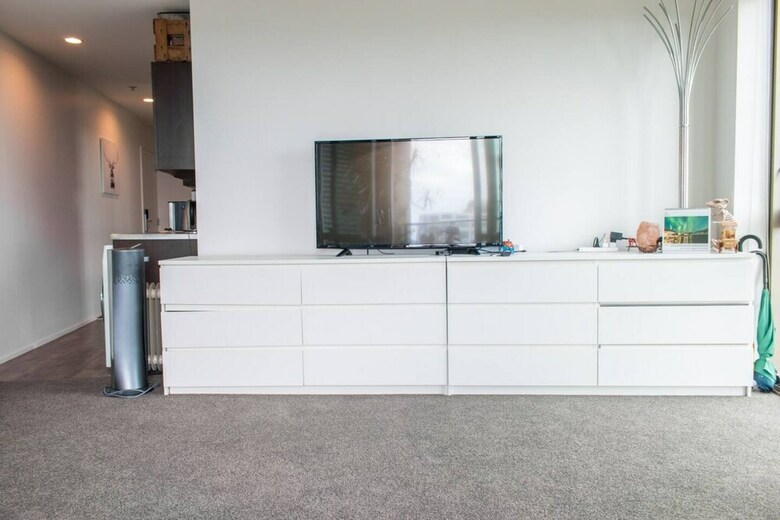 Comfortable 2 Bedroom Apartment With Stunning Views
