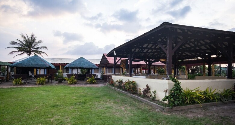 Hotel Juness Beach Resort