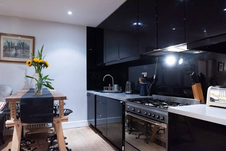 Apartamentos Homely 2 Bedroom Flat In North London