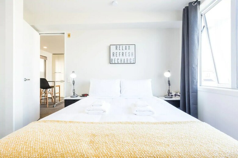 Chic 1 Bedroom Apartment In Ponsonby