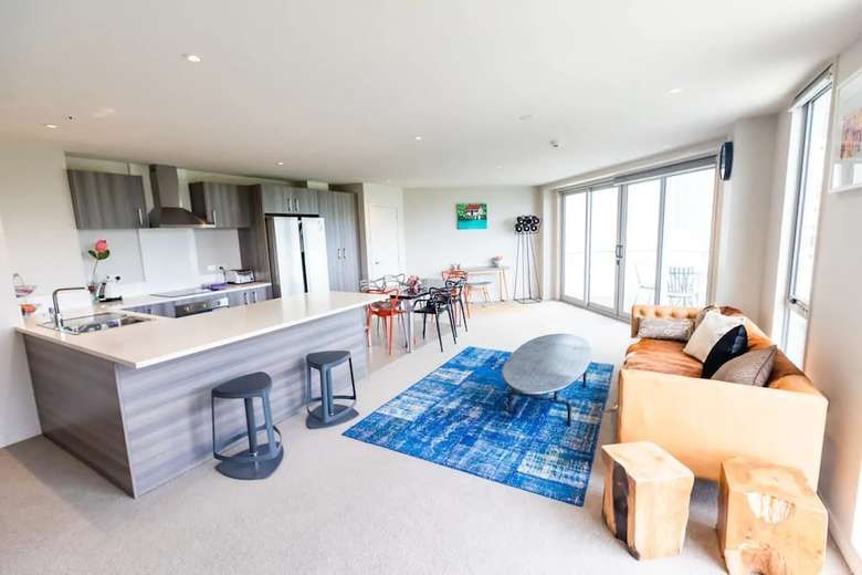 Modern 4 Bedroom Albany Apartment