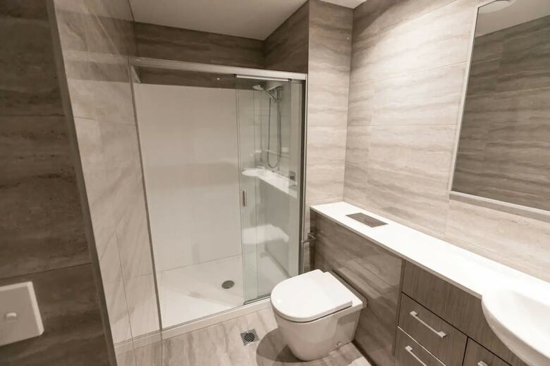 Modern 4 Bedroom Albany Apartment