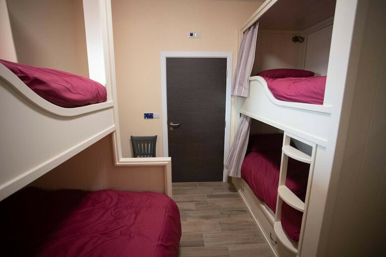 Hostal Canolfan Y Fron