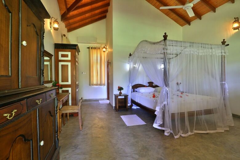 Hotel Sandali  Walauwa