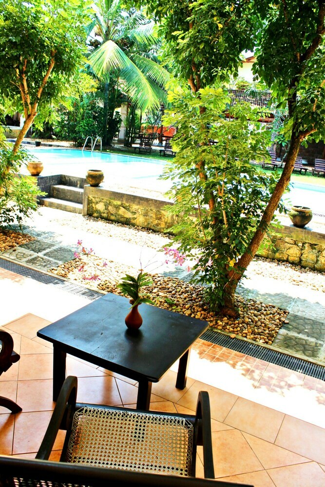 Hotel Sandali  Walauwa