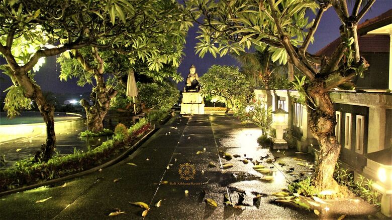 Hotel Bali Nibbana Resort