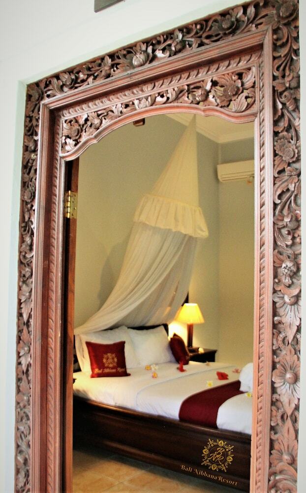 Hotel Bali Nibbana Resort