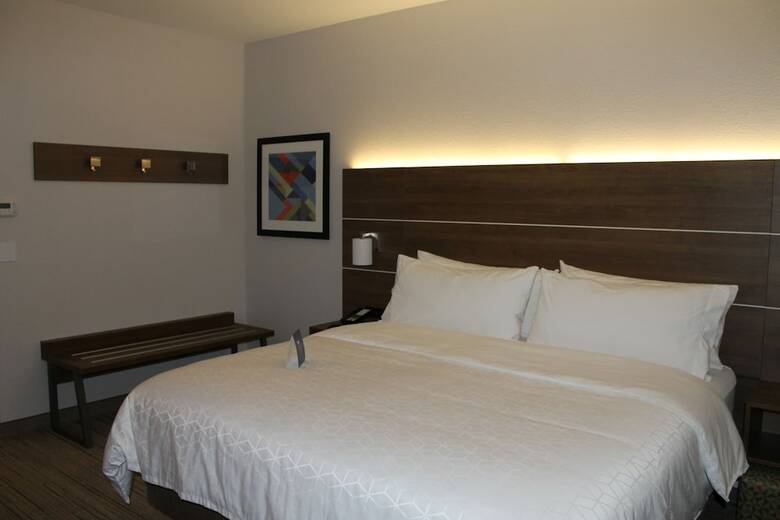 Hotel Holiday Inn Express & Suites Tulare