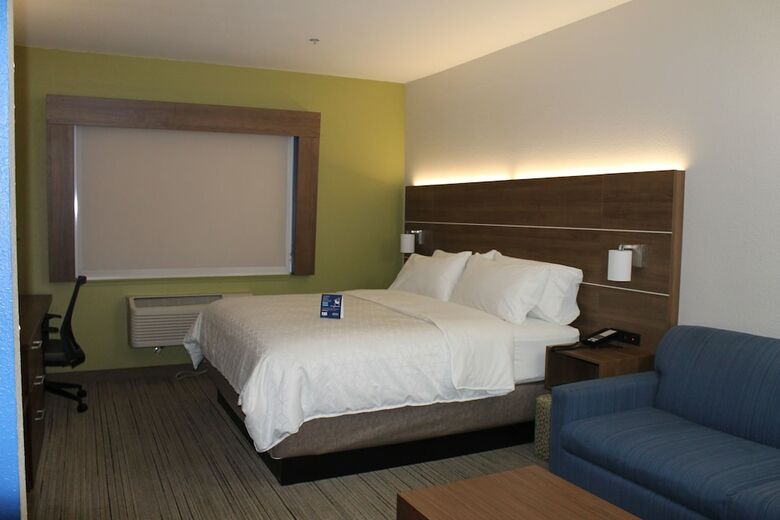 Hotel Holiday Inn Express & Suites Tulare