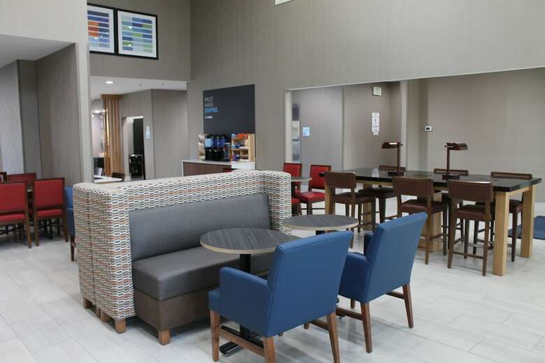 Hotel Holiday Inn Express & Suites Tulare