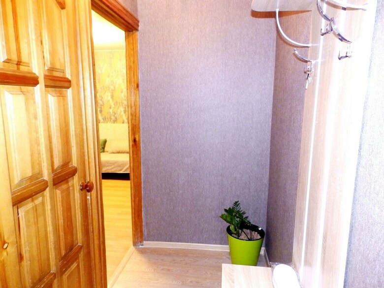 3 Rooms Apartment On Spartaka 18