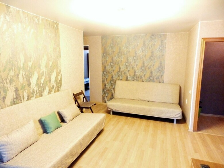 3 Rooms Apartment On Spartaka 18