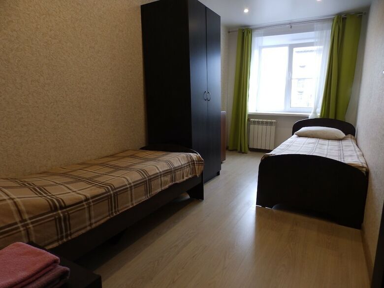 3 Rooms Apartment On Spartaka 18