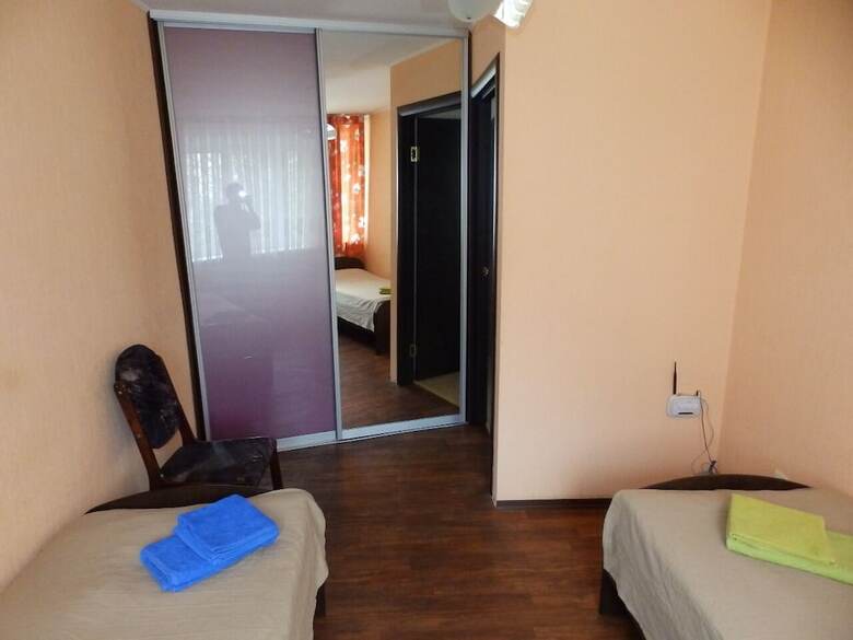 Apartment On Ordzhonikidze 42