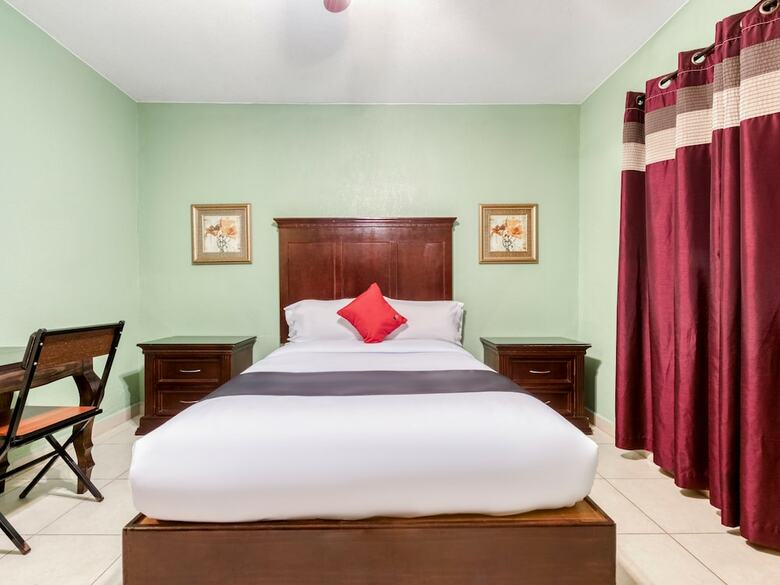 Hotel Capital O Villa Escondida
