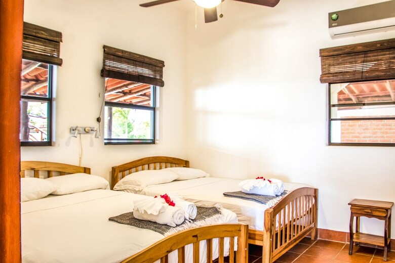 Hotel Buddha Roc Beach Resort