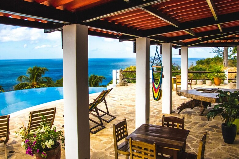 Hotel Buddha Roc Beach Resort