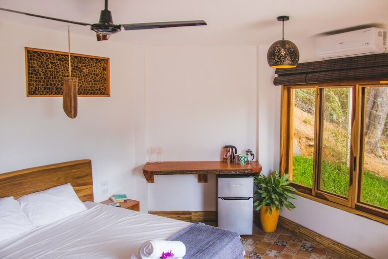 Hotel Buddha Roc Beach Resort