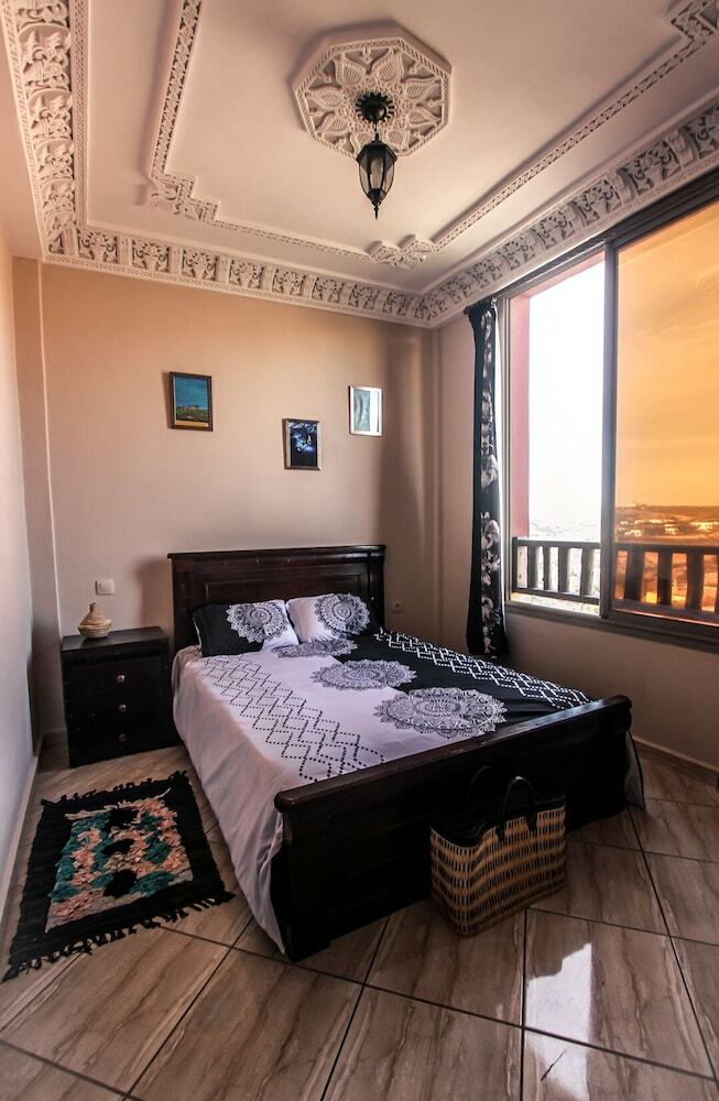 Hostal Petit Surfer - Hostel