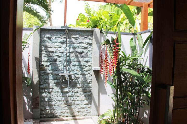 Bed & Breakfast The Villa Pantai Lovina