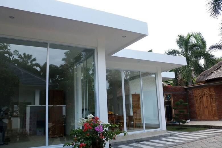 Bed & Breakfast The Villa Pantai Lovina