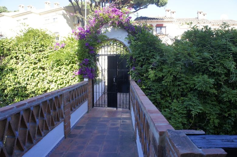 Apartment With 2 Bedrooms In Mijas, With Pool Access