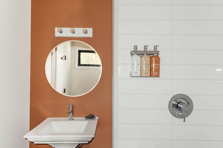 Rest - A Modern Motel