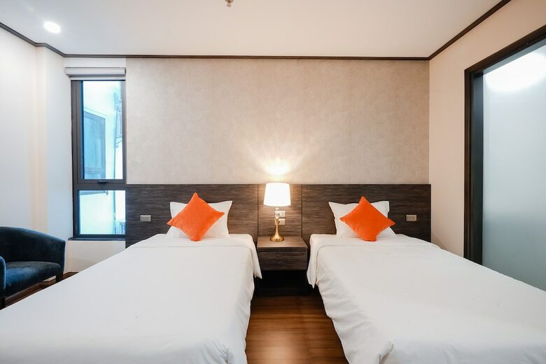 Hotel Ha Long Plus