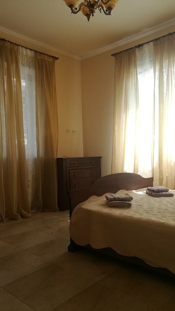 Hotel Freedom Guesthouse