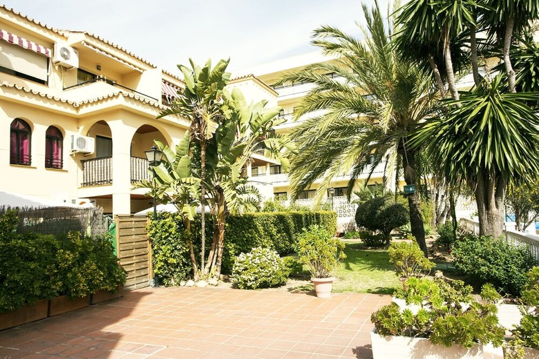 Heavenly & Ocean Blue Apartment