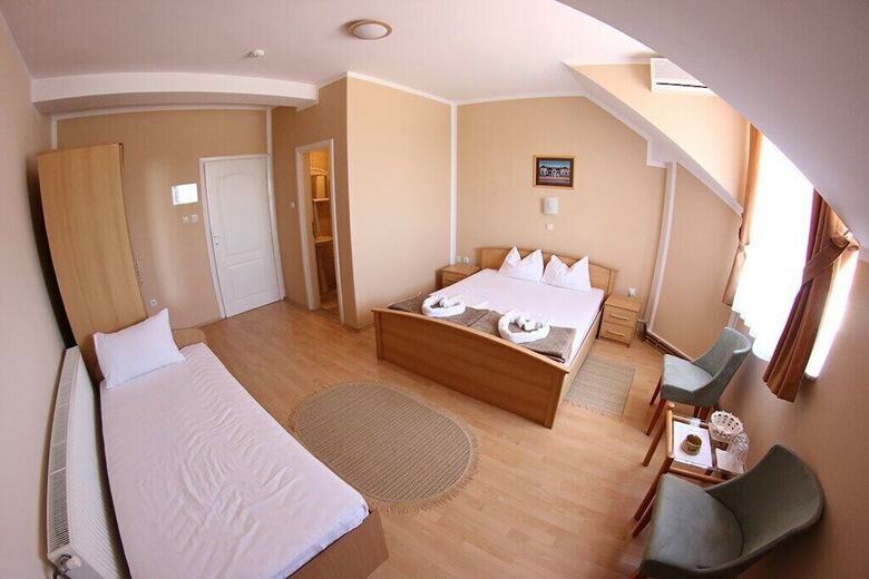 Hotel Lux