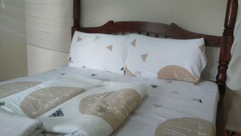 Rock Shadow Hotel