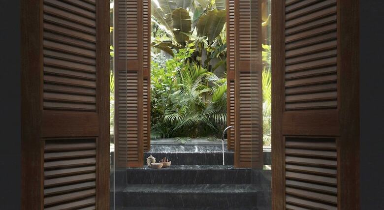 Suites And Villas At Hotel Indigo Seminyak