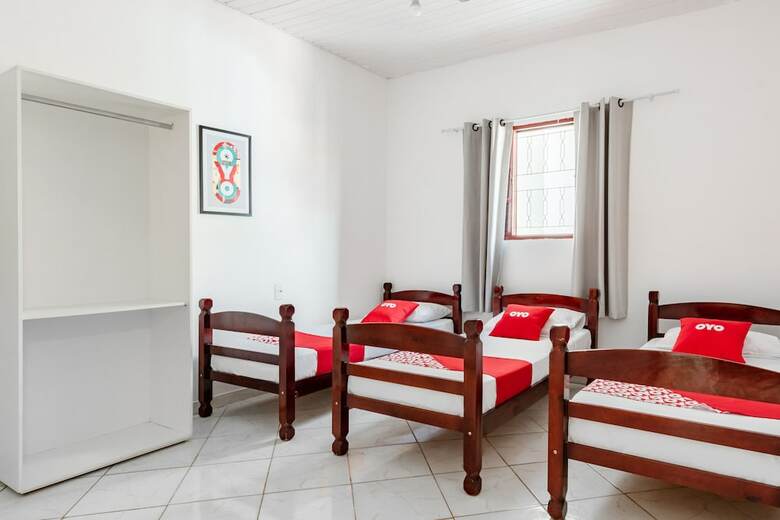 Hotel Oyo Pousada Da Tia Leo