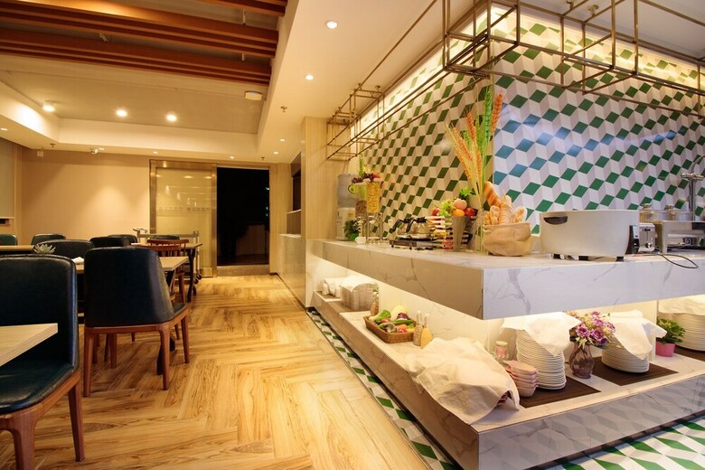Insail Hotel Beijing Road Branch