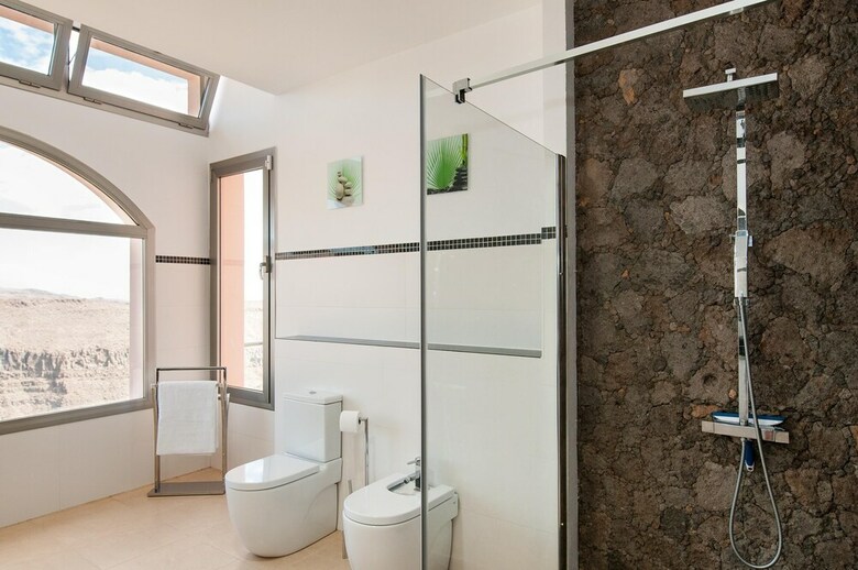 Majestic Villa Monte Leon For 6 + 6