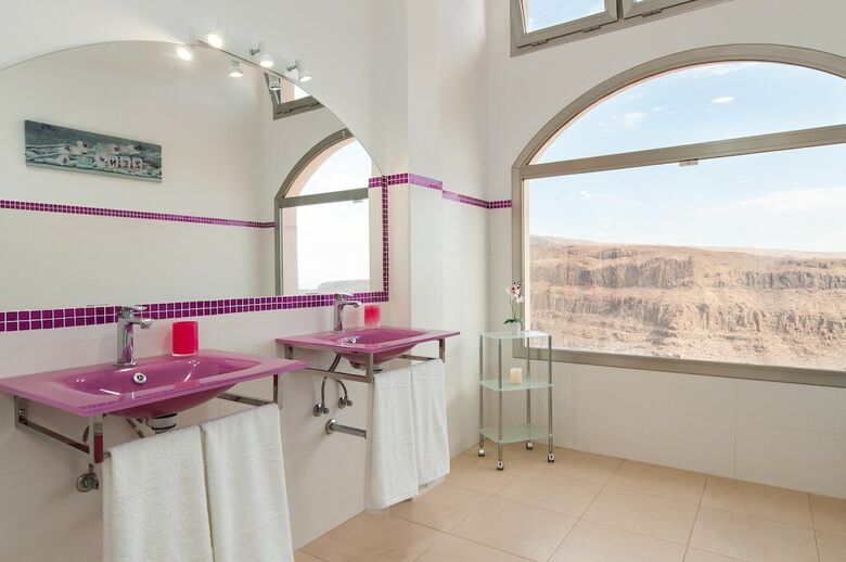 Majestic Villa Monte Leon For 6 + 6