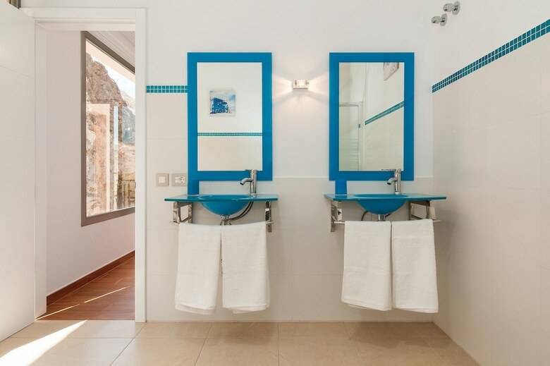 Majestic Villa Monte Leon For 6 + 6