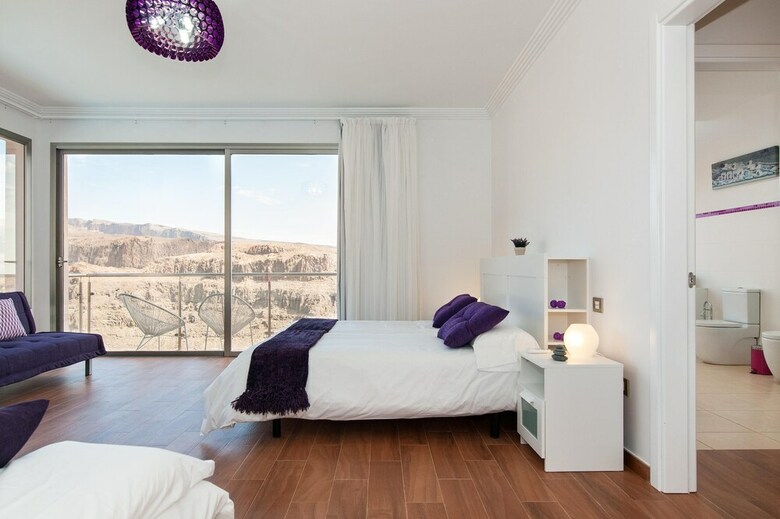 Majestic Villa Monte Leon For 6 + 6