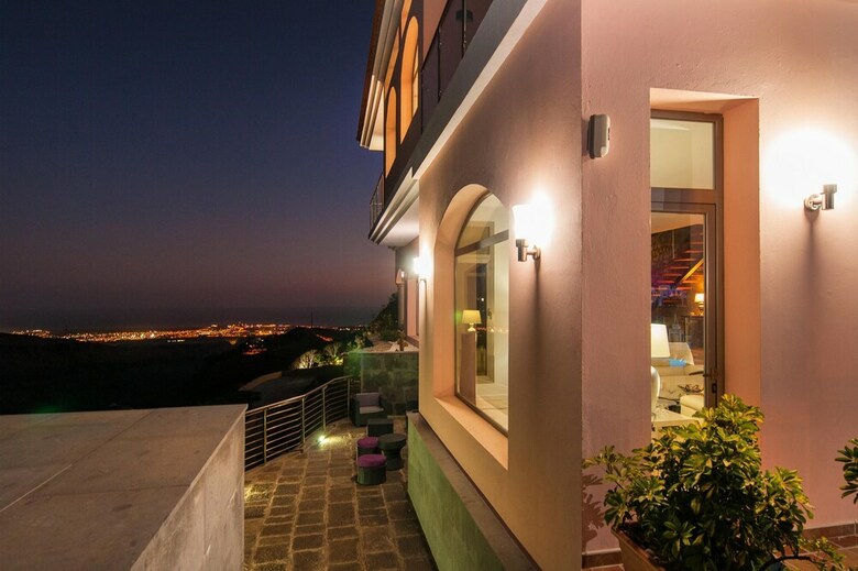 Majestic Villa Monte Leon For 6 + 6