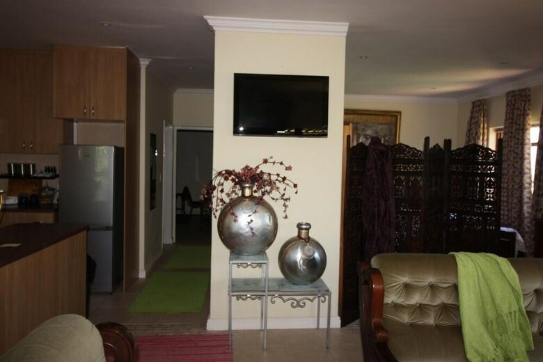 Hotel Covenant Well Guest House