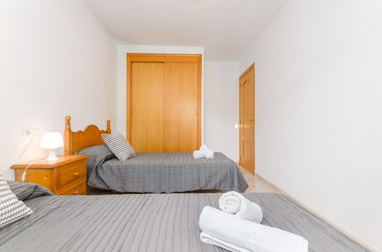 Apartamentos Yourhouse Arena