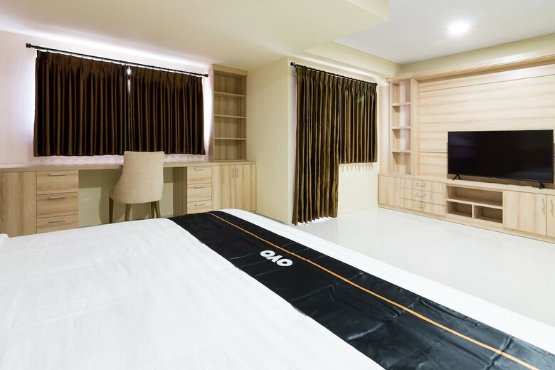 Hotel Oyo 1604 Prime Gejayan Residence