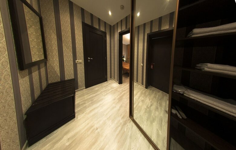 Hotel Elit Crous