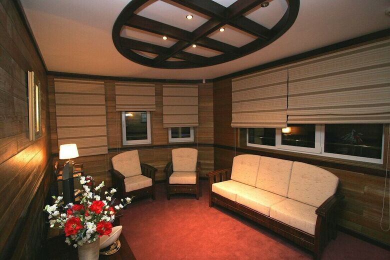 Hotel Elit Crous