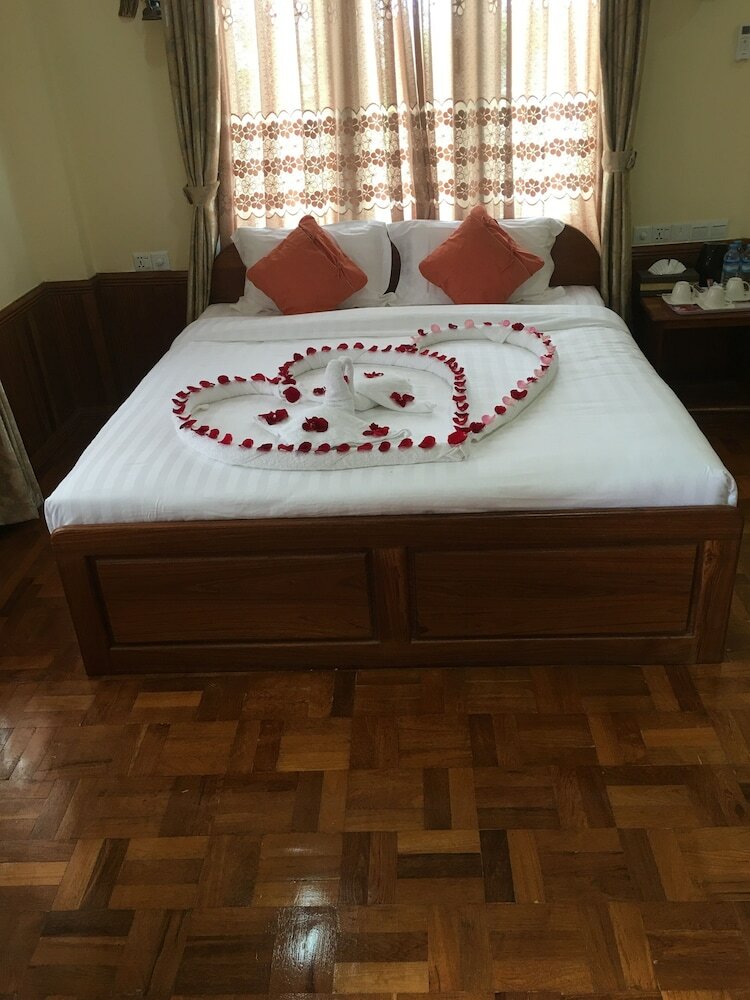 Mother's Home Hotel