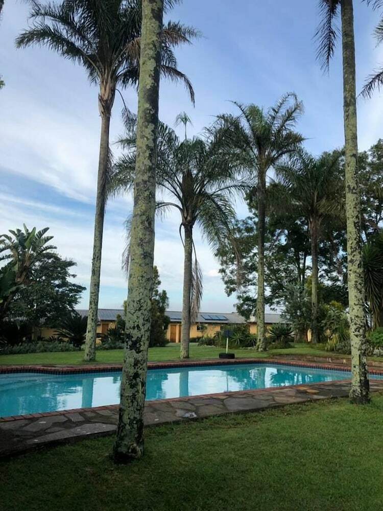 Posada Emoyeni Country Lodge