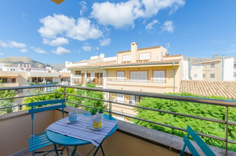 Apartamentos Yourhouse Jumas