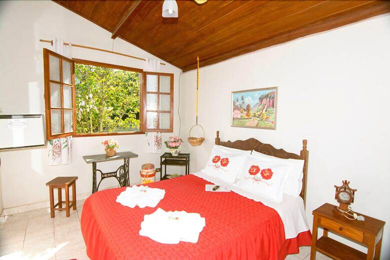 Hotel E Chal�s Arco-�ris